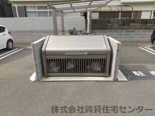 和歌山市駅 バス5分  日赤医療センター前下車：停歩8分 1階の物件内観写真